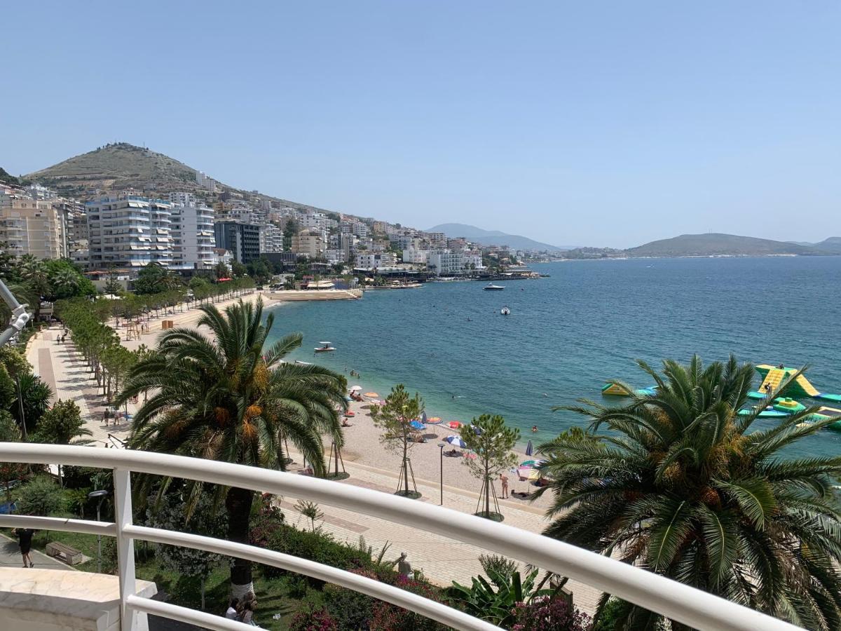 Caramel Sun Apartment Sarandë Exterior foto